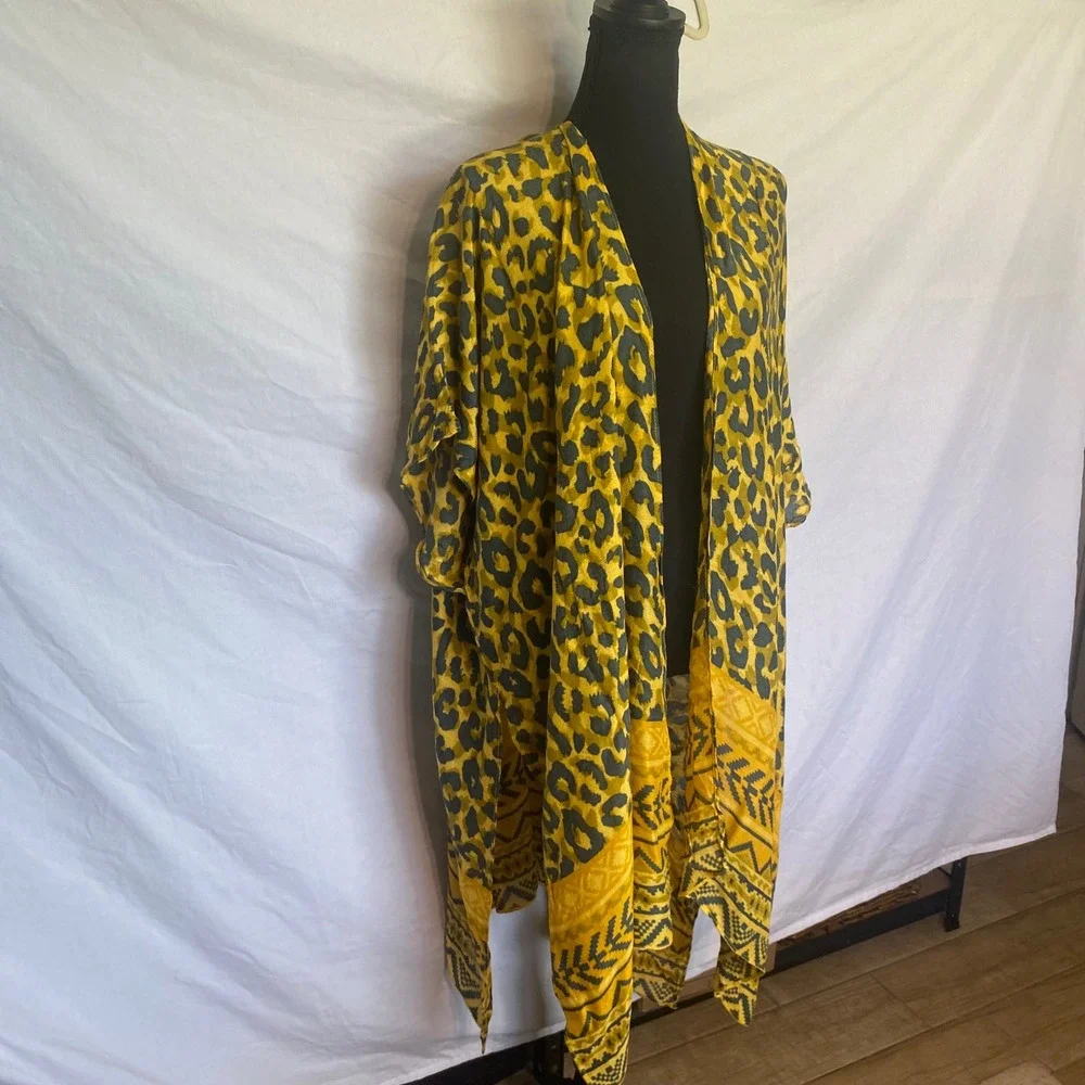 Aratta Kimono Leopard Print Kimono Open Front‎ Wrap Animal Print Cover Up OS
